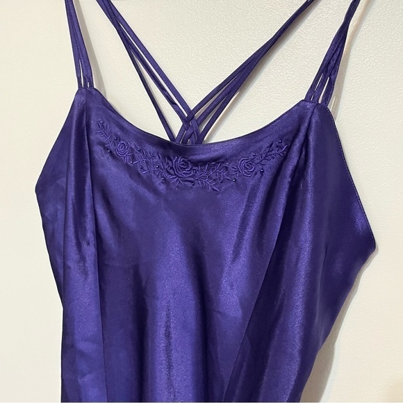 💫 Purple Beaded Satin Strappy Thigh Slit Crisscross Back Mini Slip Dress - Picture 5 of 6